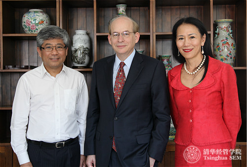 美国莱斯大学校长李达伟博士访问清华经管学院